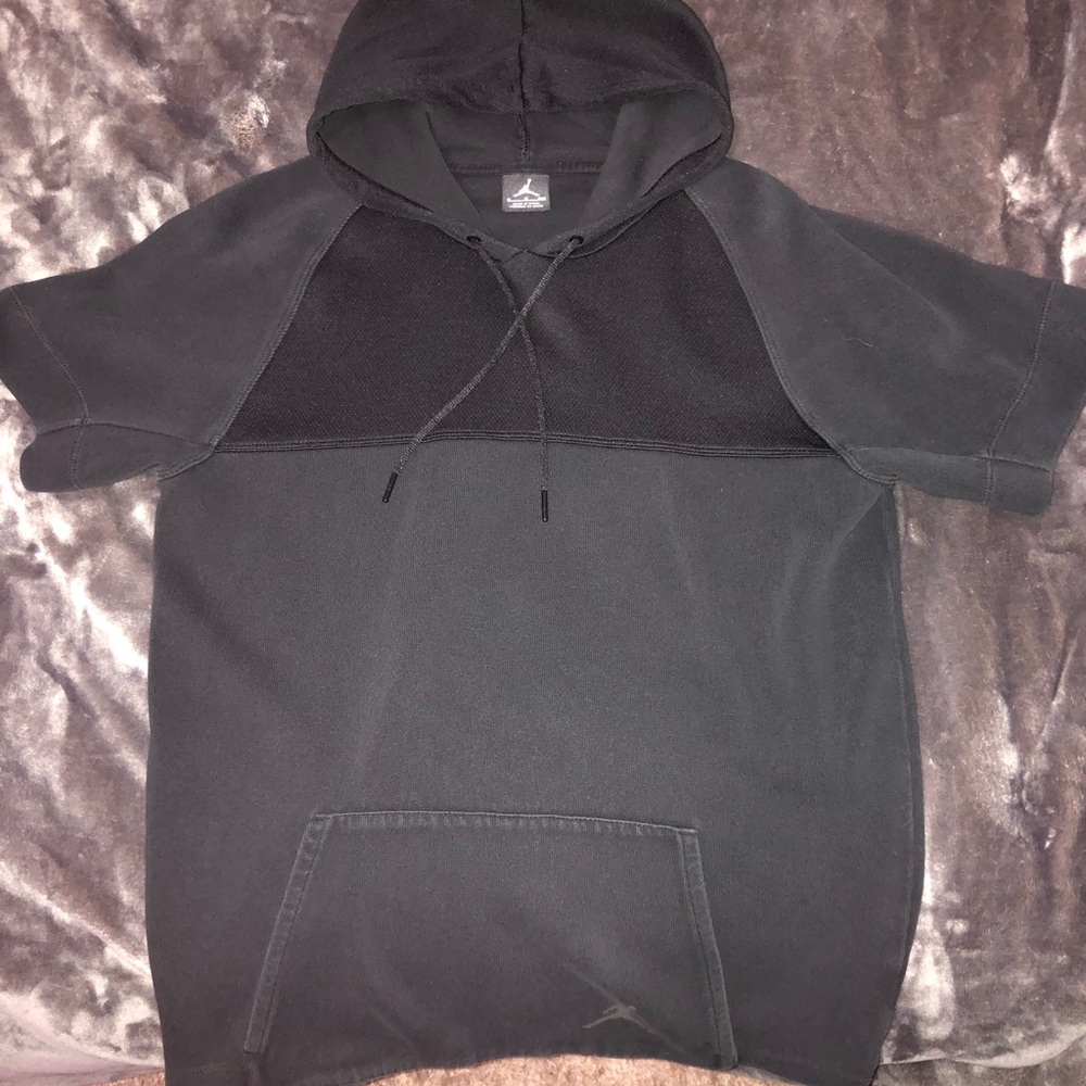 Jordan Tshirt style pullover